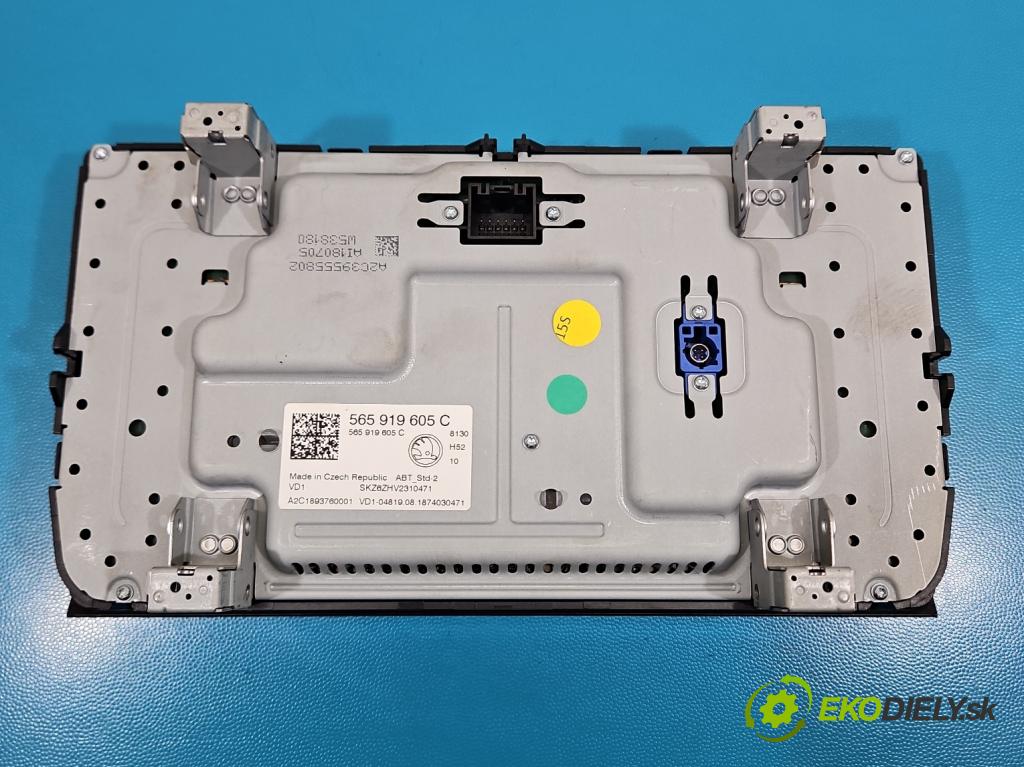 Skoda Kodiaq I 2.0 tdi 150 HP automatic 110 kW 1968 cm3 5- Radio originál 5Q0035840C