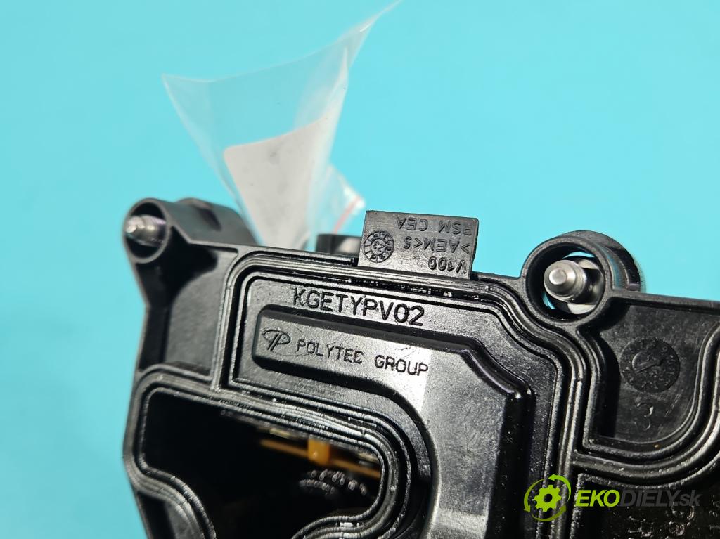 Skoda Kamiq 1.0 TSI 110 HP automatic 81 kW 999 cm3 5- obal 05C103495B