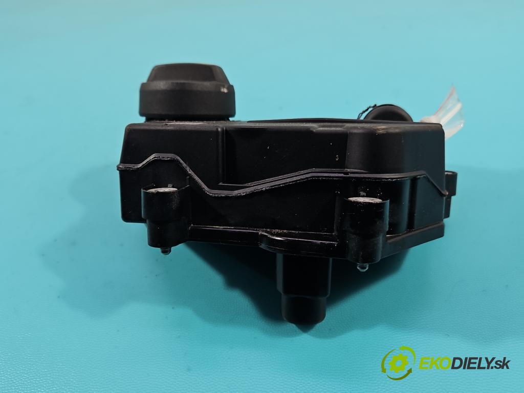 Skoda Kamiq 1.0 TSI 110 HP automatic 81 kW 999 cm3 5- obal 05C103495B