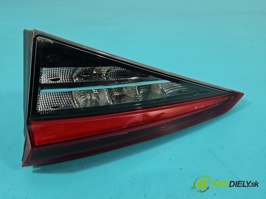 Skoda Kodiaq I 2.0 tdi 150 HP automatic 110 kW 1968 cm3 5- svetlo / reflektor zadné pravé 565945308B (Kľučka dverí ostatné)