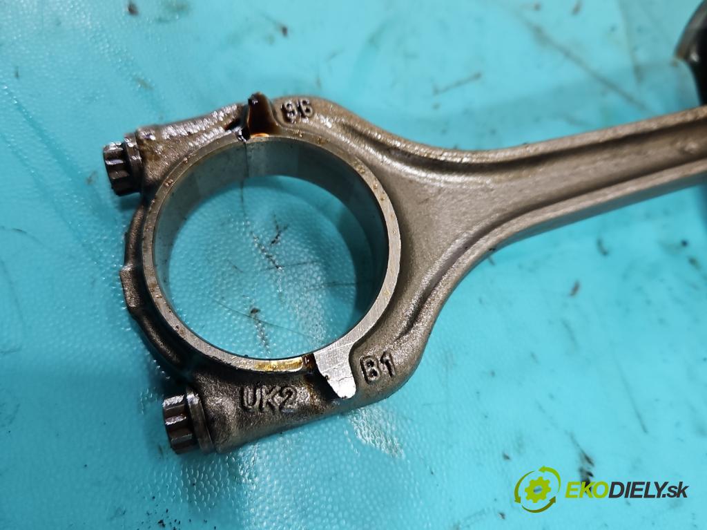 Skoda Kamiq 1.0 TSI 110 HP automatic 81 kW 999 cm3 5- piest (Piest)