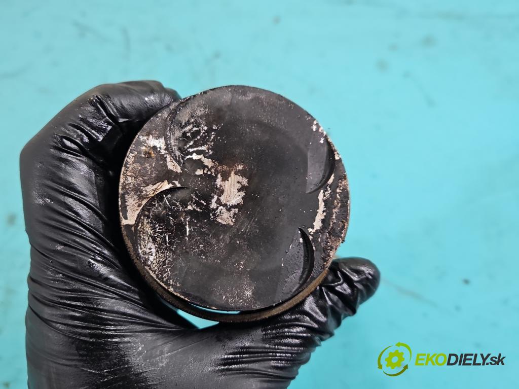 Skoda Kamiq 1.0 TSI 110 HP automatic 81 kW 999 cm3 5- piest  (Piest)