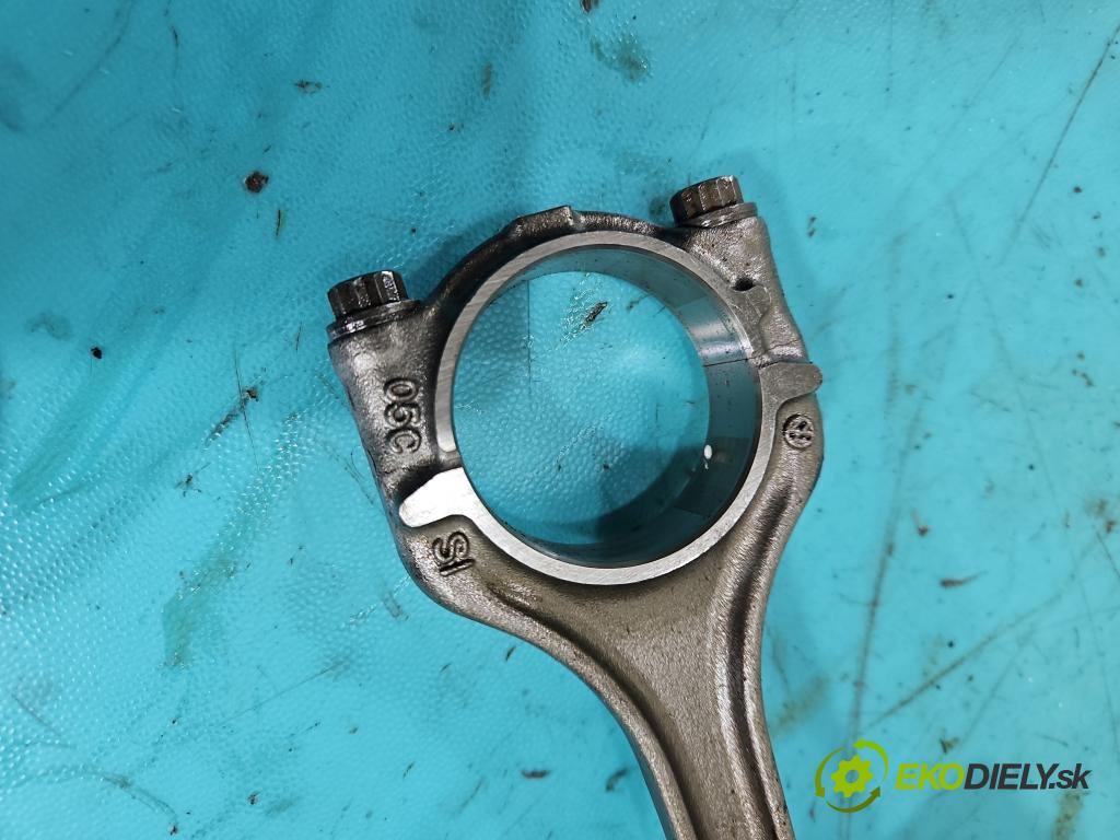 Skoda Kamiq 1.0 TSI 110 HP automatic 81 kW 999 cm3 5- piest (Piest)