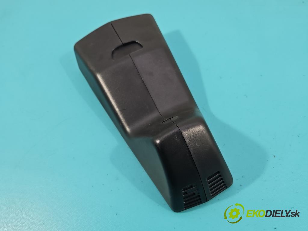 Toyota Proace City 1.5 D4D 131 HP automatic 96 kW 1499 cm3 5- kryt plast 9817588377