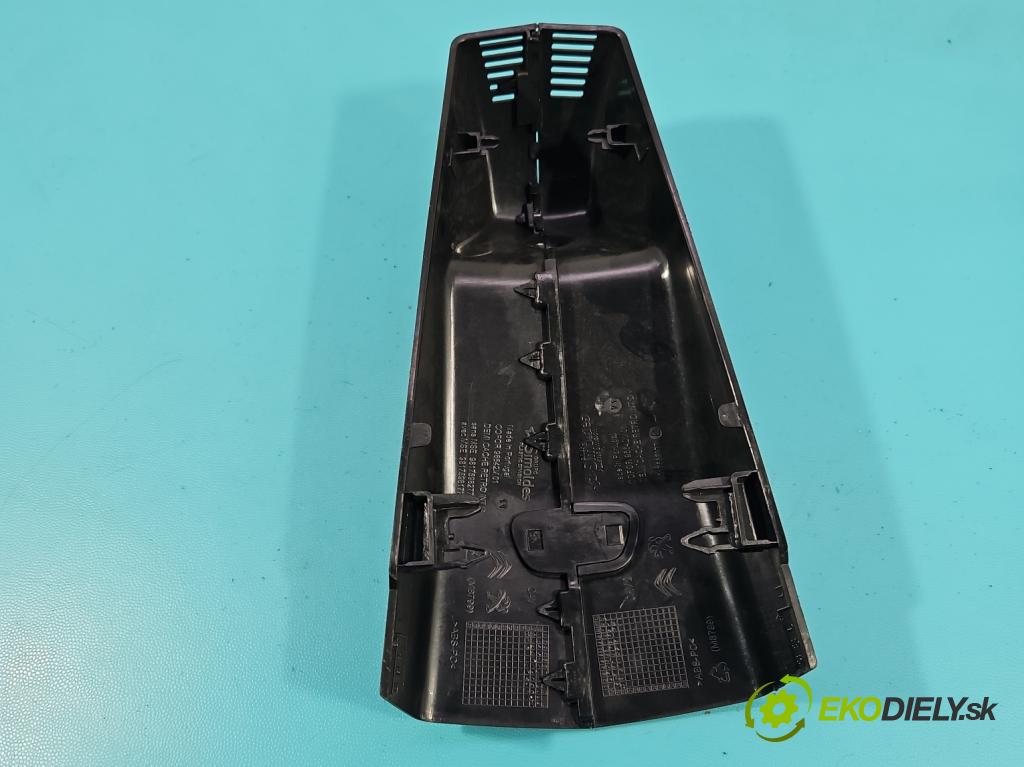 Toyota Proace City 1.5 D4D 131 HP automatic 96 kW 1499 cm3 5- kryt plast 9817588377