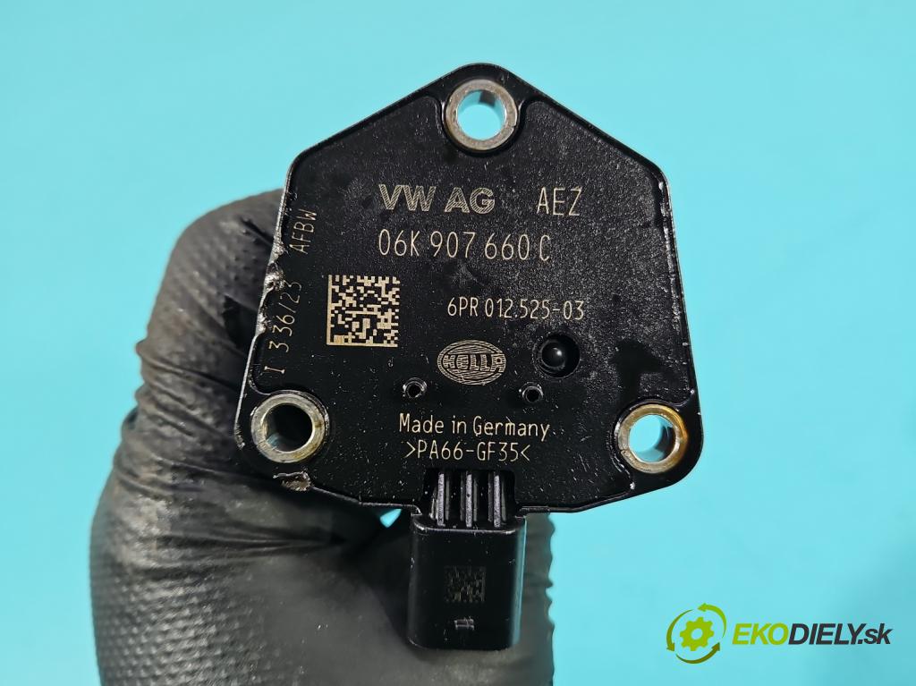 Skoda Kamiq 1.0 TSI 110 HP automatic 81 kW 999 cm3 5- snímač úroveň: oleja: 06K907660C (Snímač)