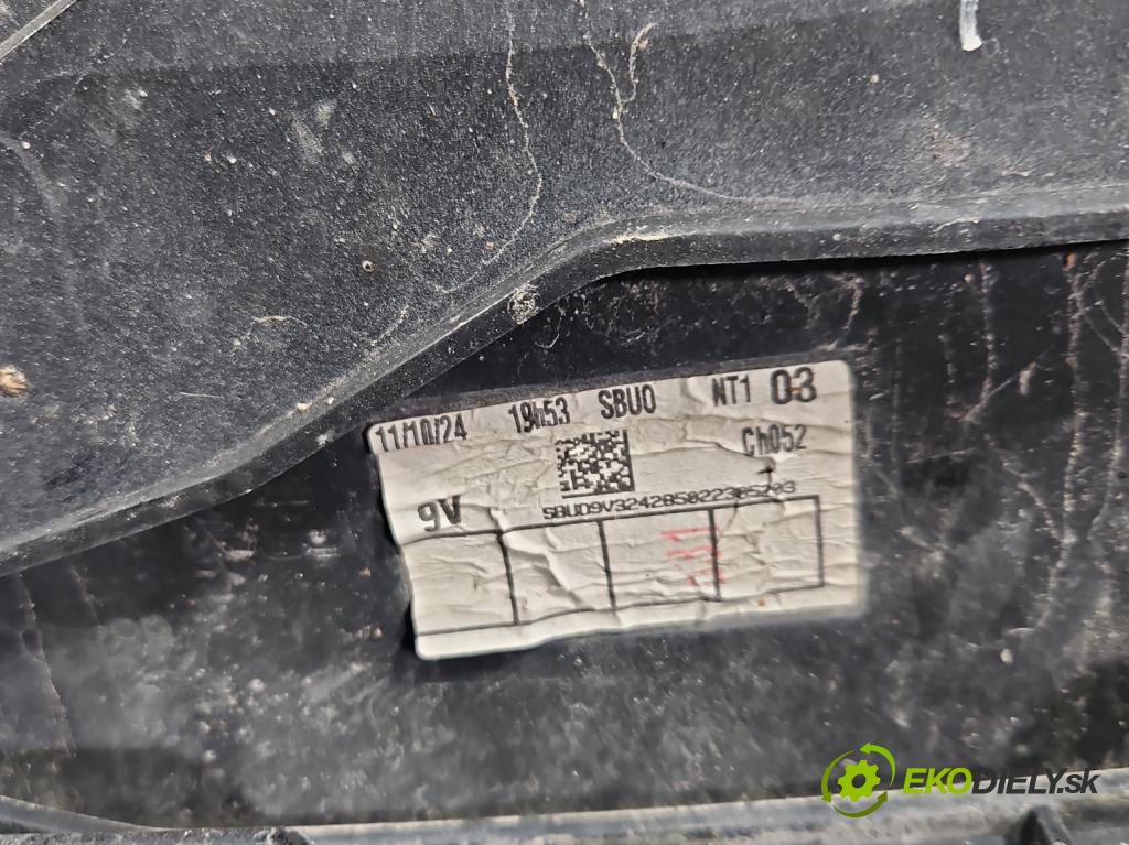 Opel Grandland 2017–2024 1.2 T 131 hp automatic 96 kW 1199 cm3 5- nárazník zadní  (Klika dveří ostatní)