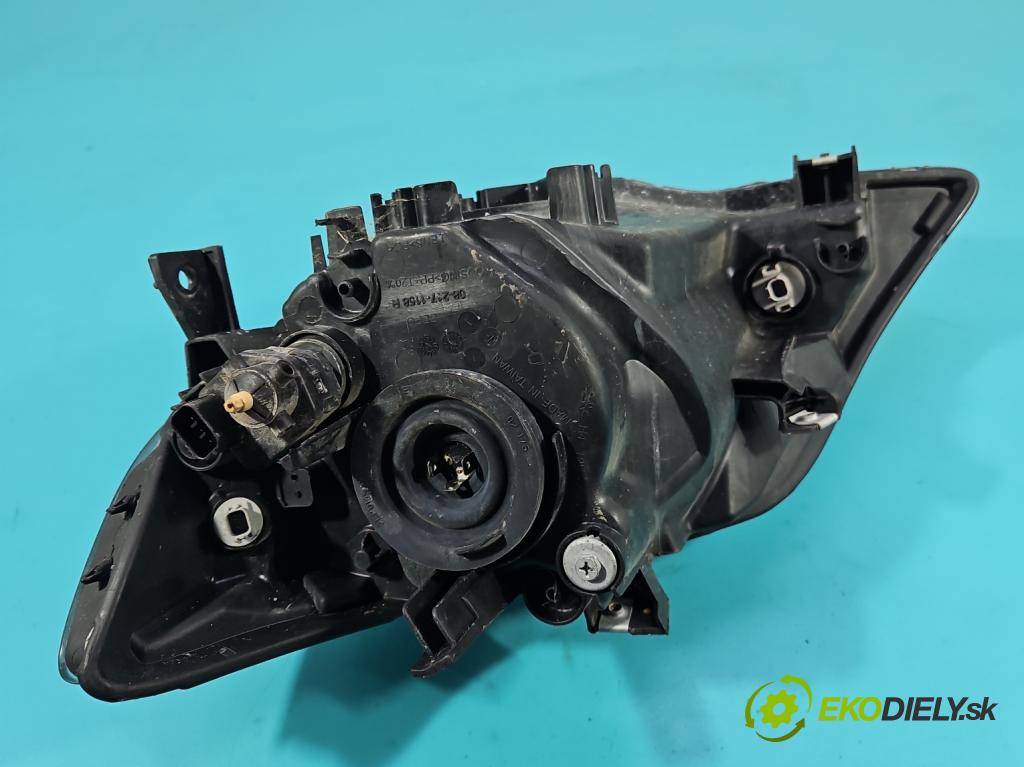 Honda City IV 2002-2008 1.4 83 HP manual 61 kW 1339 cm3 4- Reflektor: pravý  (Svetlo predné pravé)