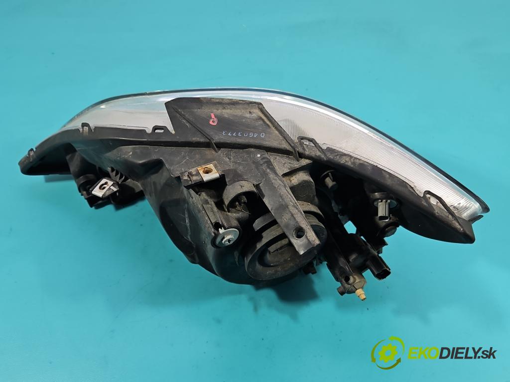 Honda City IV 2002-2008 1.4 83 HP manual 61 kW 1339 cm3 4- Reflektor: pravý  (Svetlo predné pravé)