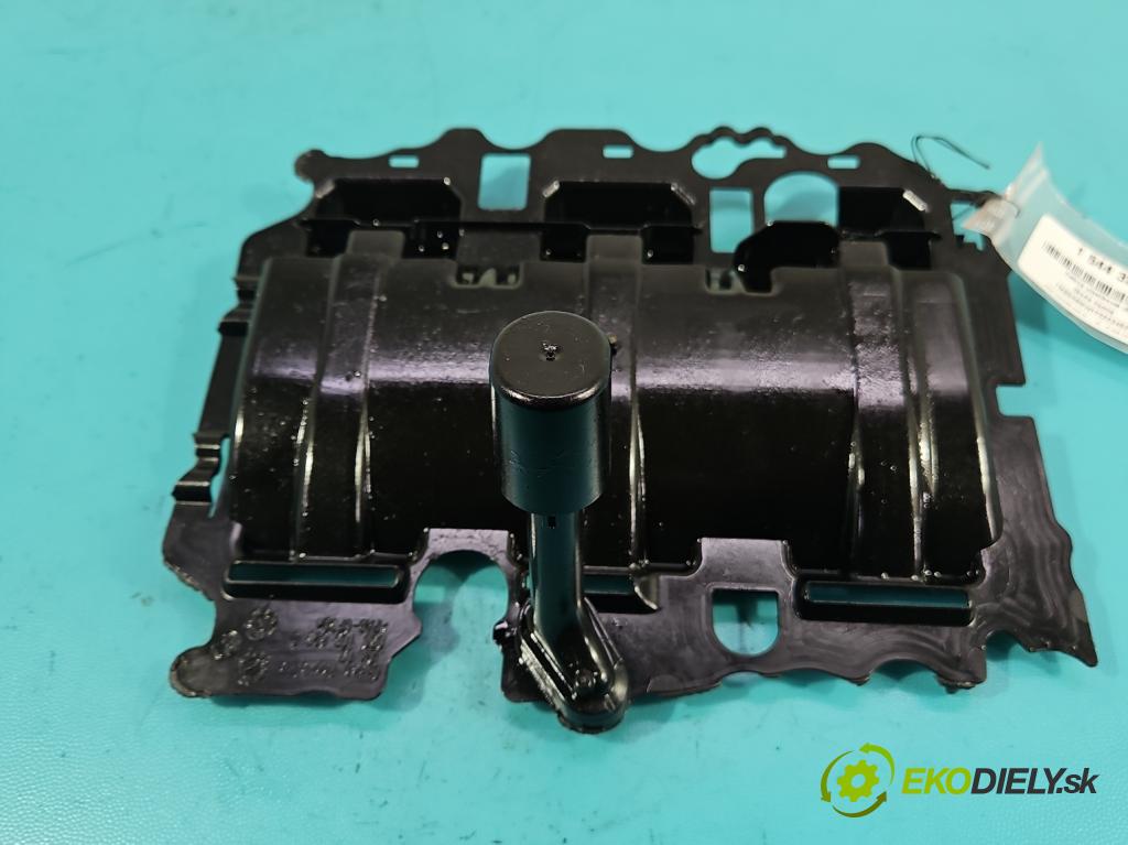 Skoda Kamiq 1.0 TSI 110 HP automatic 81 kW 999 cm3 5- kryt plast 05C103623D