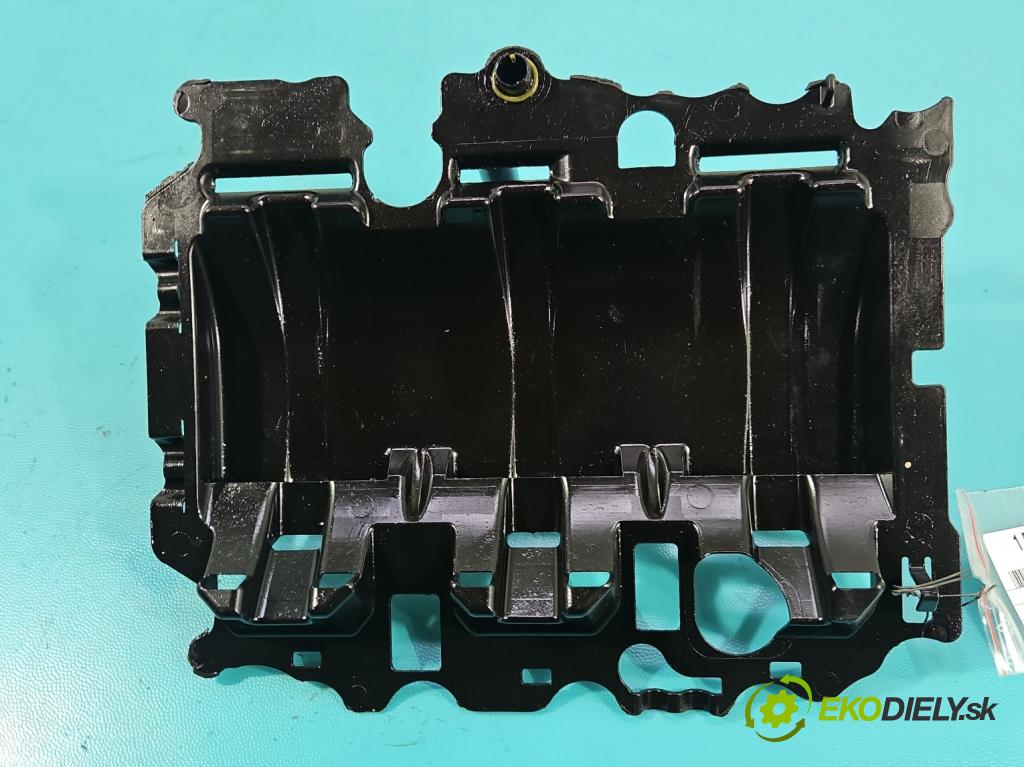 Skoda Kamiq 1.0 TSI 110 HP automatic 81 kW 999 cm3 5- kryt plast 05C103623D