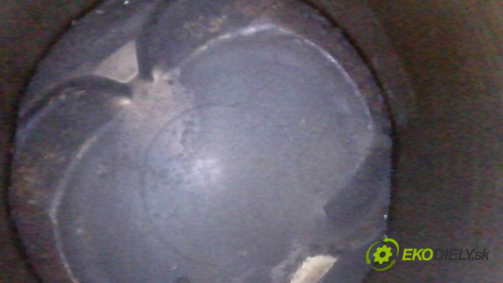 Toyota Aygo II 2014-2022 1.0 vvti 72 hp manual 53 kW 998 cm3 5- motor benzín 1KR