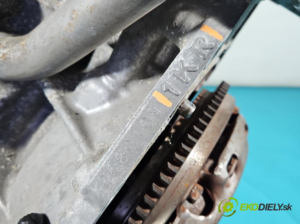 Toyota Aygo II 2014-2022 1.0 vvti 72 hp manual 53 kW 998 cm3 5- motor benzín 1KR