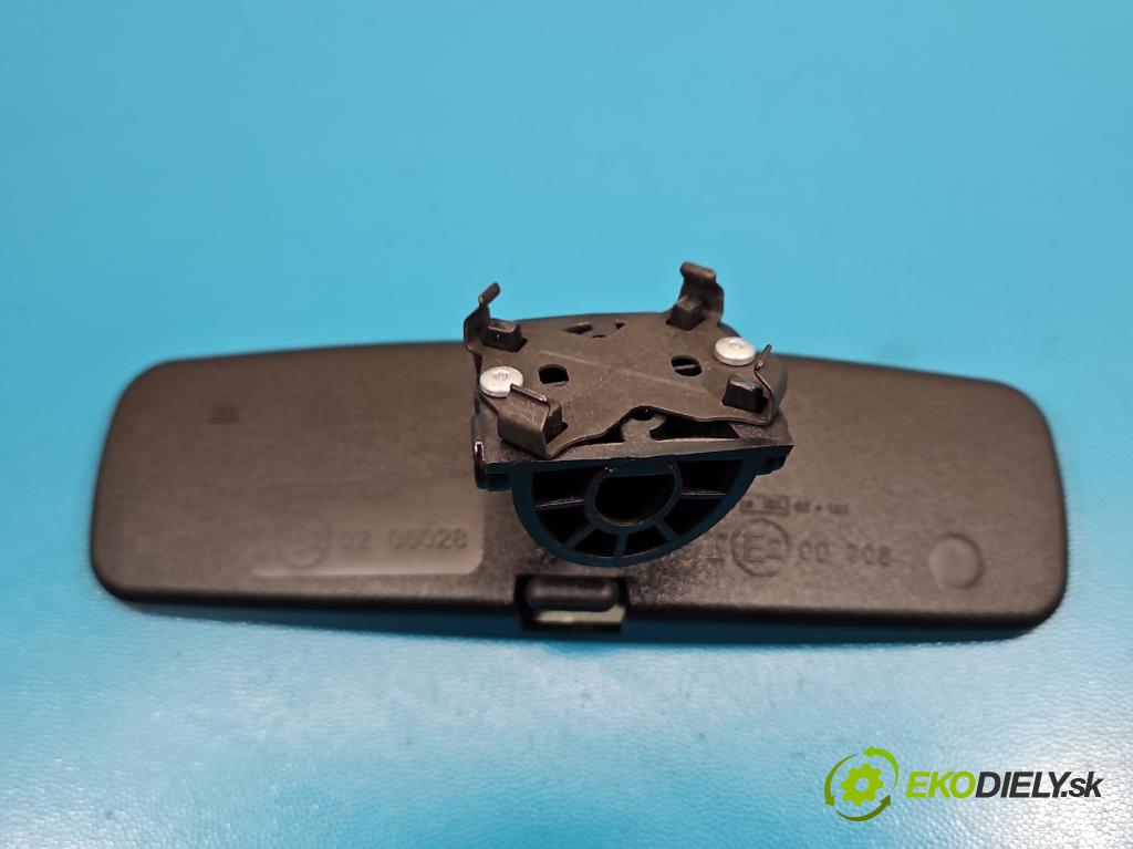 Toyota Proace City 1.5 D4D 131 HP automatic 96 kW 1499 cm3 5- zrkadlo uvnitř:  (Spätné zrkadlo vnútorné)