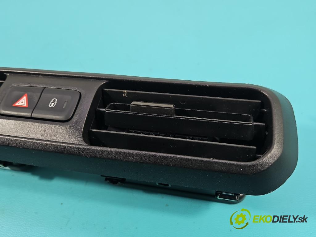 Toyota Proace City 1.5 D4D 131 HP automatic 96 kW 1499 cm3 5- Mřížka: kúrenia stredová  (Mriežka kúrenia (fukár))