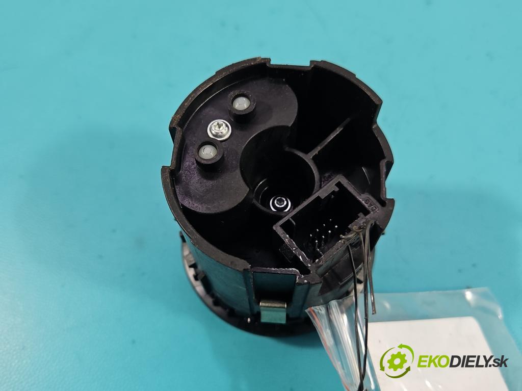 Toyota Proace City 1.5 D4D 131 HP automatic 96 kW 1499 cm3 5- Páka: Změny: stupeň,rýchlosť 98093147ZD (Rýchlostná páka (kulisa))