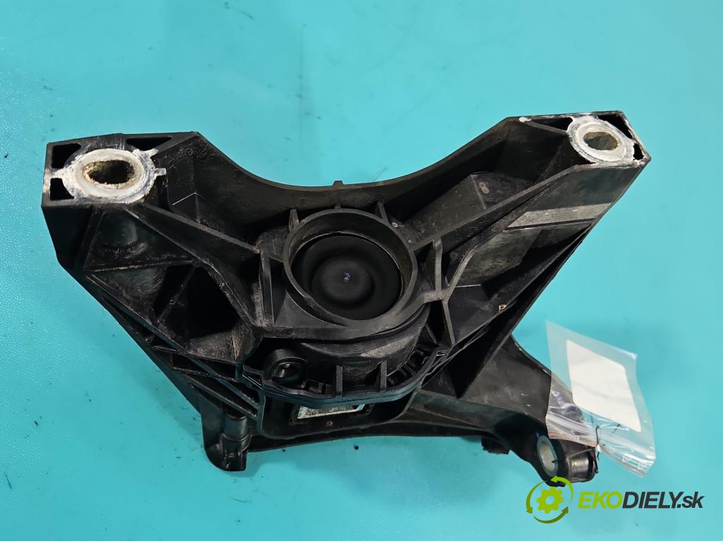 Toyota Proace City 1.5 D4D 131 HP automatic 96 kW 1499 cm3 5- airbag motora 9820297580 (Držiak motora)