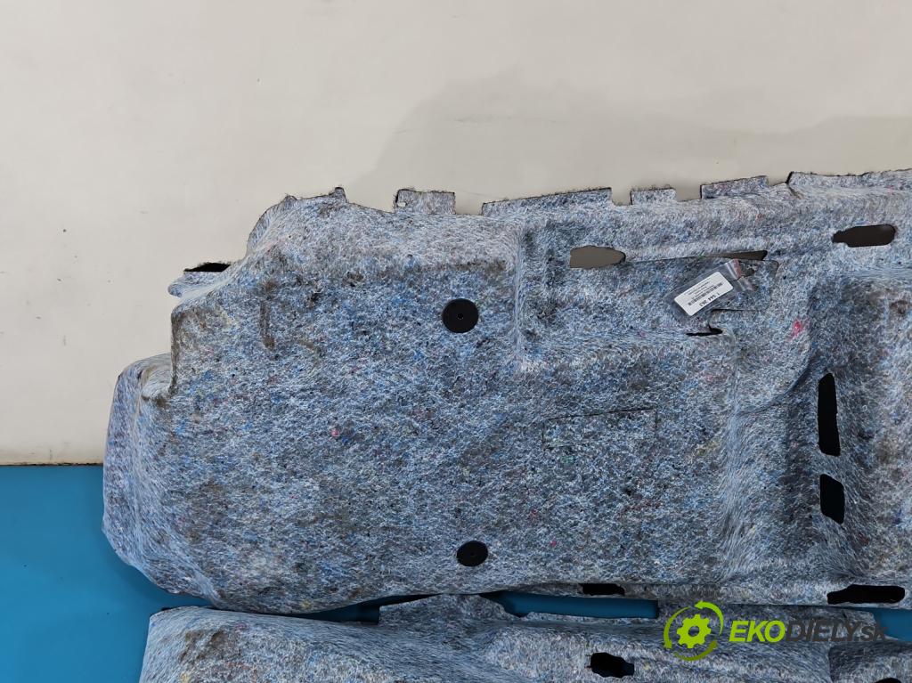 Skoda Kamiq 1.0 TSI 110 hp automatic 81 kW 999 cm3 5- koberec do auta