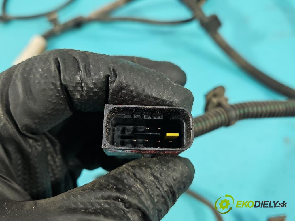 Toyota Proace City 1.5 D4D 131 hp automatic 96 kW 1499 cm3 5- Balíček: nárazníku zadní 9813348377XT