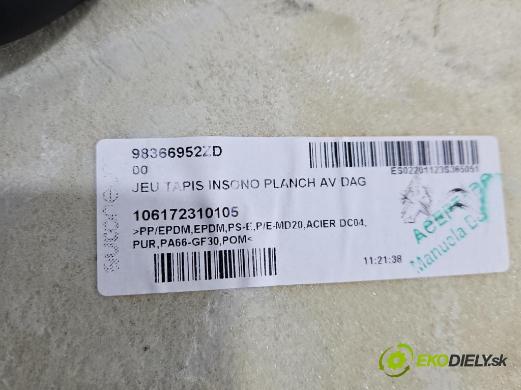 Toyota Proace City 1.5 D4D 131 HP automatic 96 kW 1499 cm3 5- koberec do auta ostatné 98366952ZD