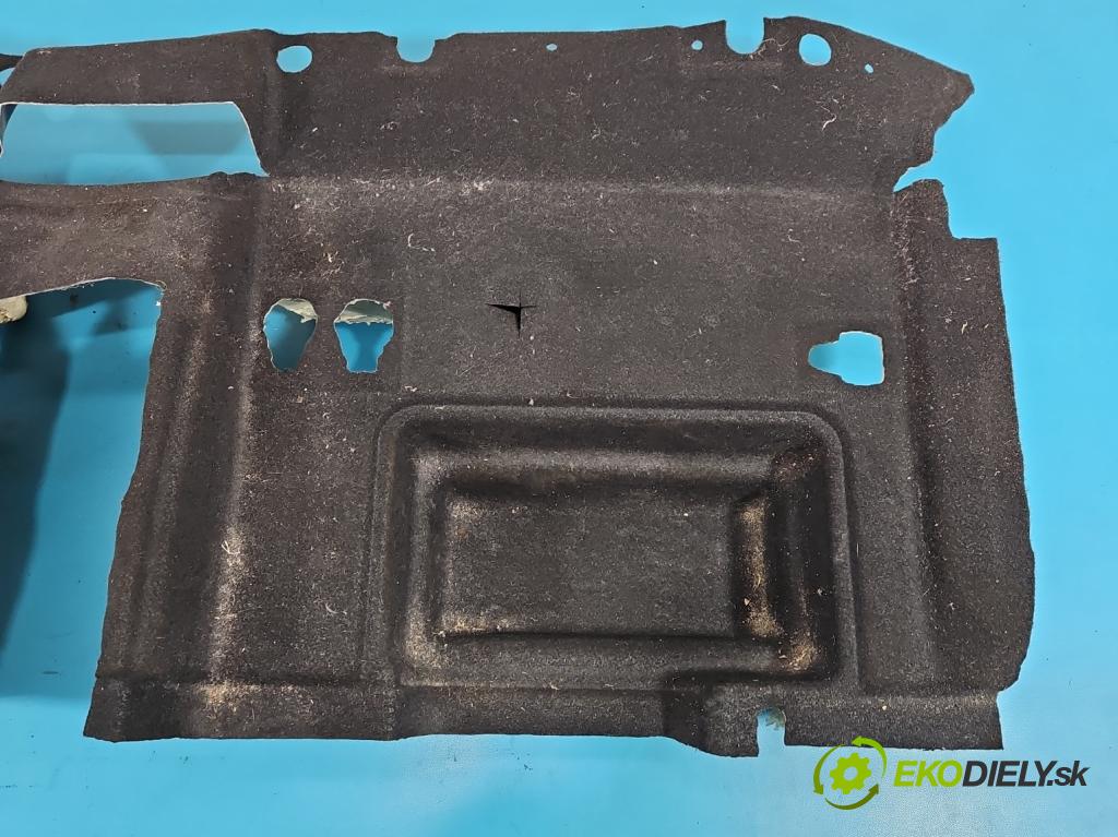 Toyota Proace City 1.5 D4D 131 HP automatic 96 kW 1499 cm3 5- koberec do auta ostatné 98173933ZD