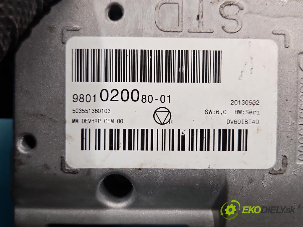 Citroen C5 II 2008-2017 1.6 hdi 114 hp automatic 84 kW 1560 cm3 4- displej 9801020080-01 (Přístrojová deska)