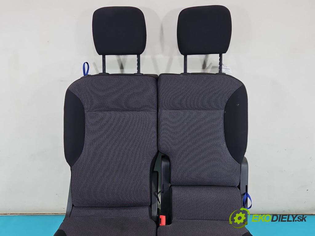 Toyota Proace City 1.5 D4D 131 HP automatic 96 kW 1499 cm3 5- Sedačka pravý  (Sedadlo)