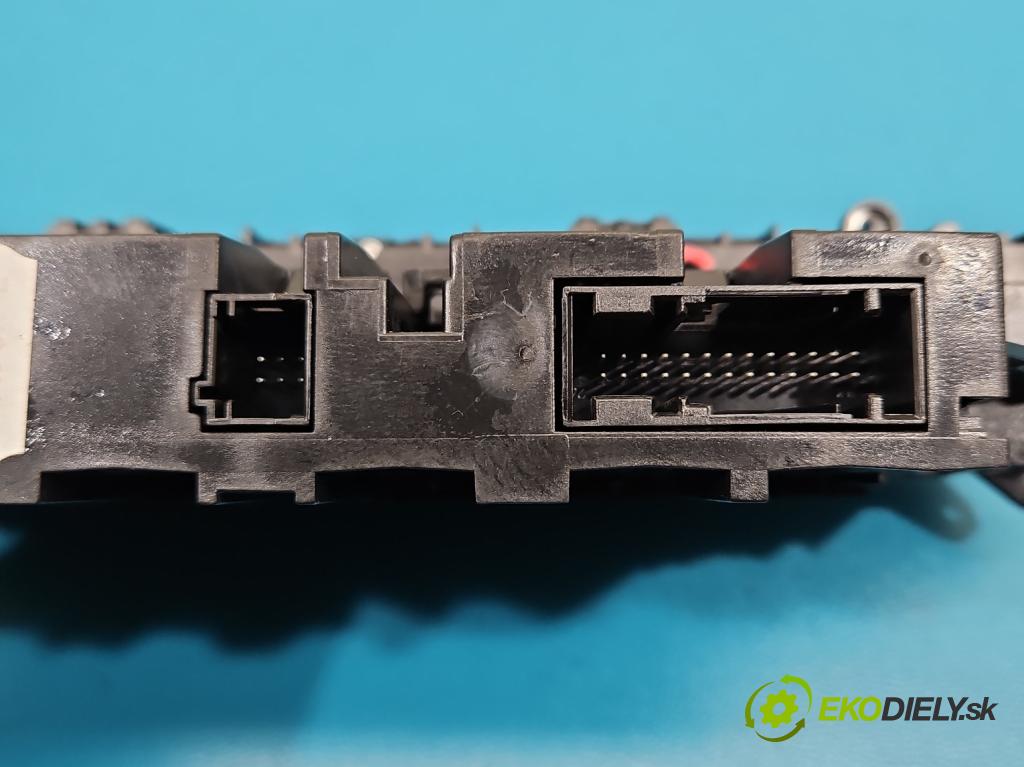 Citroen C5 II 2008-2017 1.6 hdi 114 HP automatic 84 kW 1560 cm3 4- panel kúrenia 96715288ZD