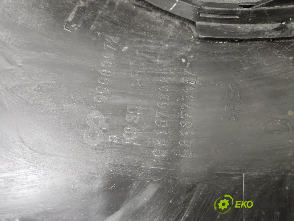 Toyota Proace City 1.5 D4D 131 hp automatic 96 kW 1499 cm3 5- nárazník zadní 9816769380 (Klika dveří ostatní)