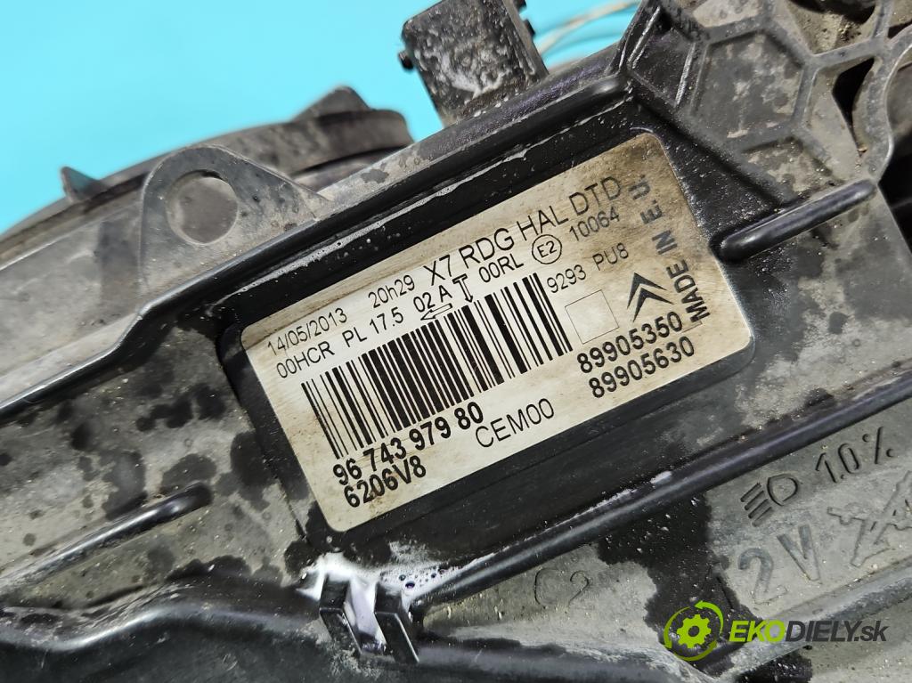 Citroen C5 II 2008-2017 1.6 hdi 114 HP automatic 84 kW 1560 cm3 4- Reflektor: pravý 9674397980 (Svetlo predné pravé)