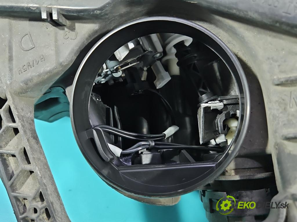 Citroen C5 II 2008-2017 1.6 hdi 114 HP automatic 84 kW 1560 cm3 4- Reflektor: pravý 9674397980 (Svetlo predné pravé)