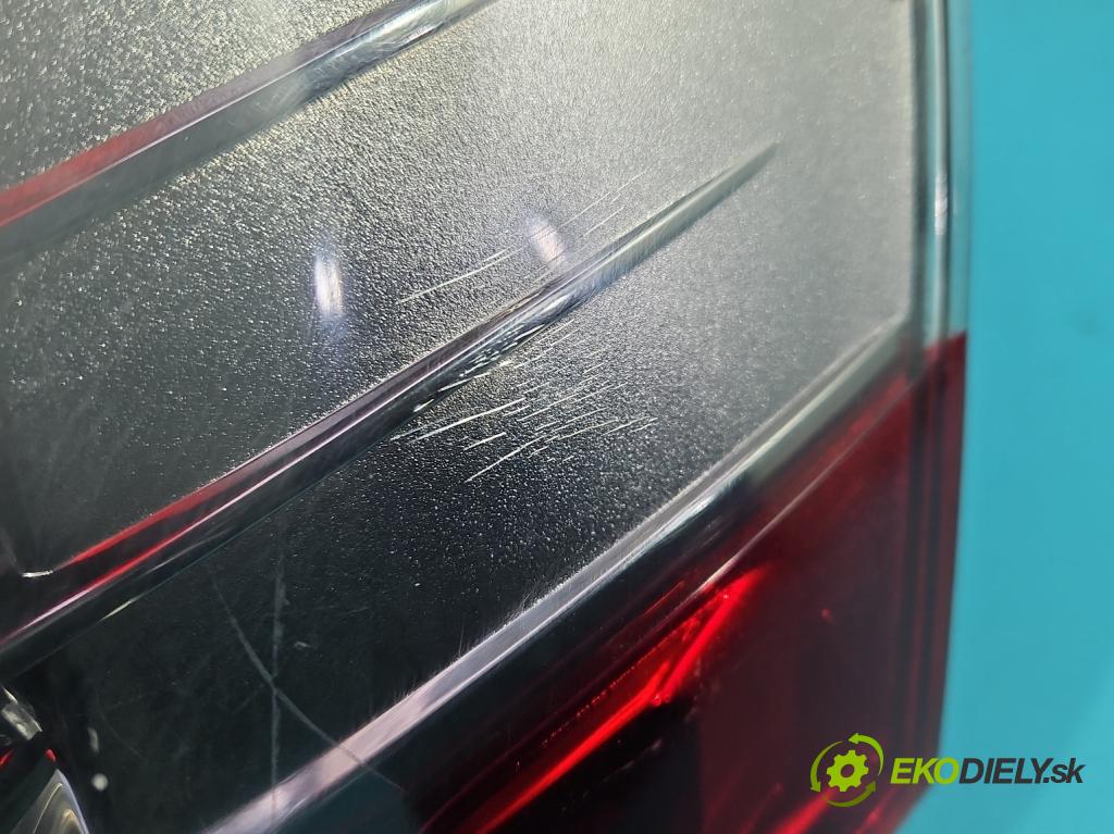 Citroen C5 II 2008-2017 1.6 hdi 114 HP automatic 84 kW 1560 cm3 4- svetlo / reflektor zadné pravé 9675061480 (Kľučka dverí ostatné)