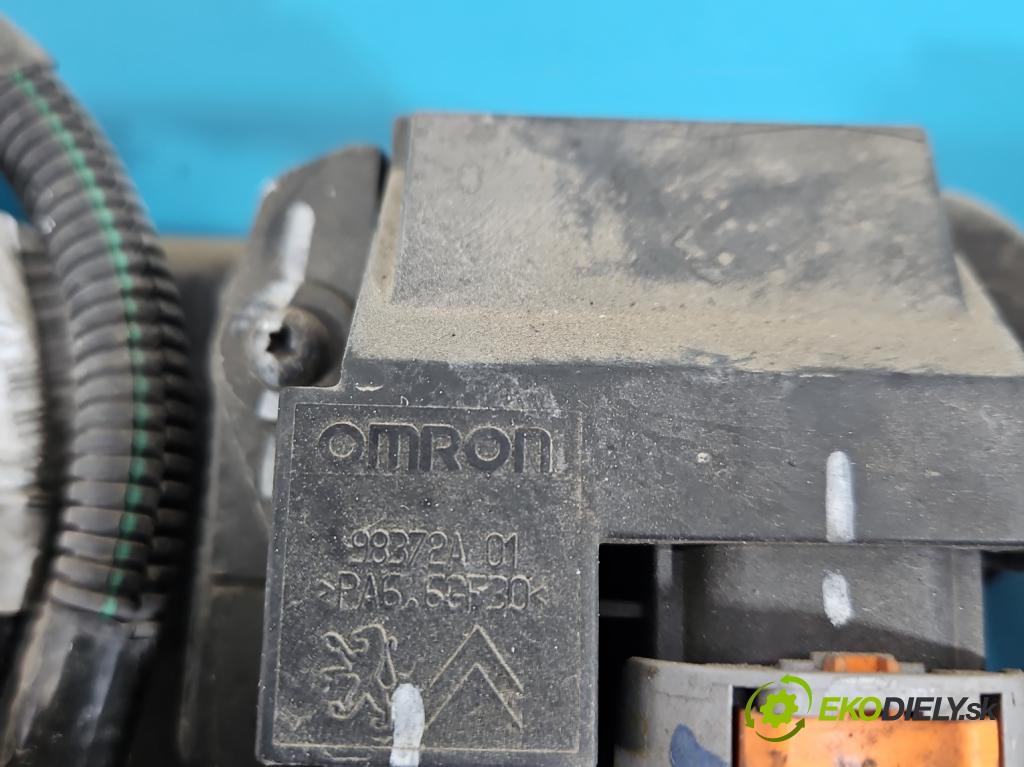 Citroen C5 II 2008-2017 1.6 hdi 114 HP automatic 84 kW 1560 cm3 4- Ventilátor chladiča 3000257C