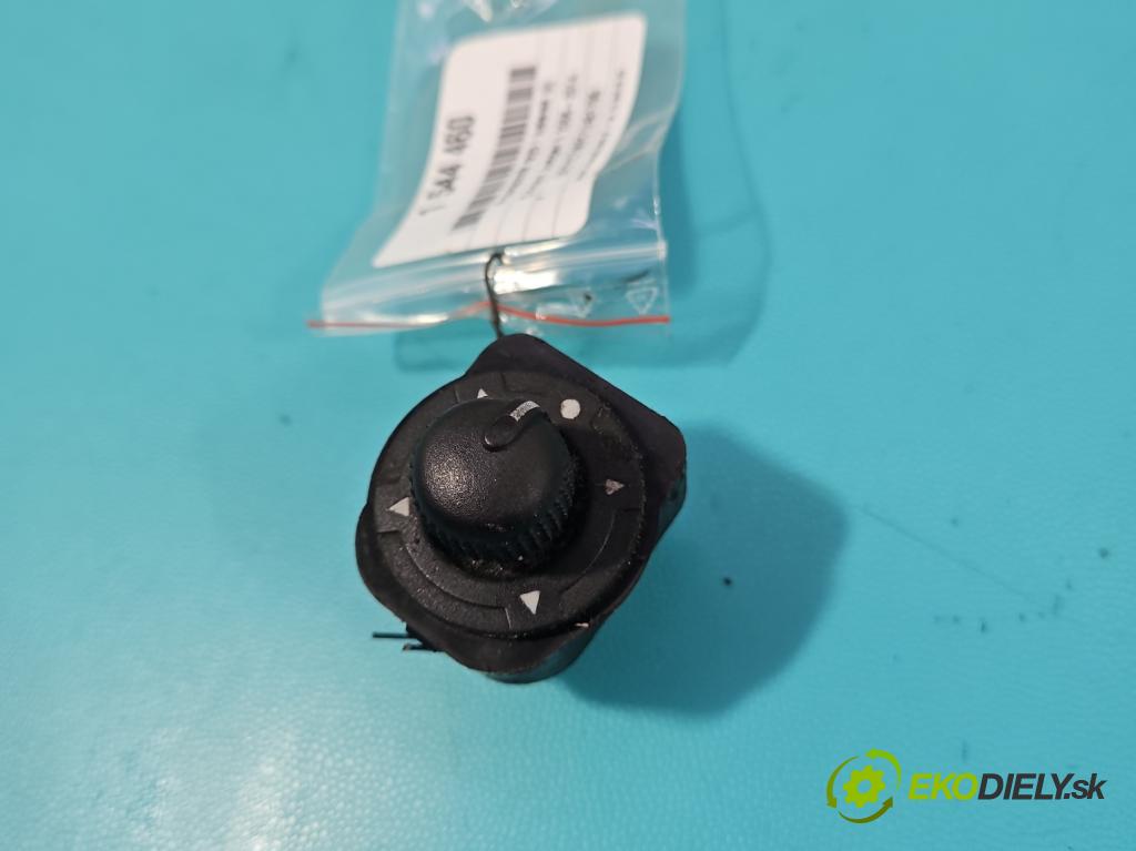 Citroen Jumper II 2006-2014 2.2 hdi 131 HP manual 96 kW 2198 cm3 5- prepínač okien spätných zrkadiel 