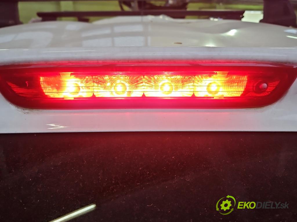 Toyota Aygo II 2014-2022 1.0 vvti 72 hp manual 53 kW 998 cm3 5- spoiler  (Spoiler)