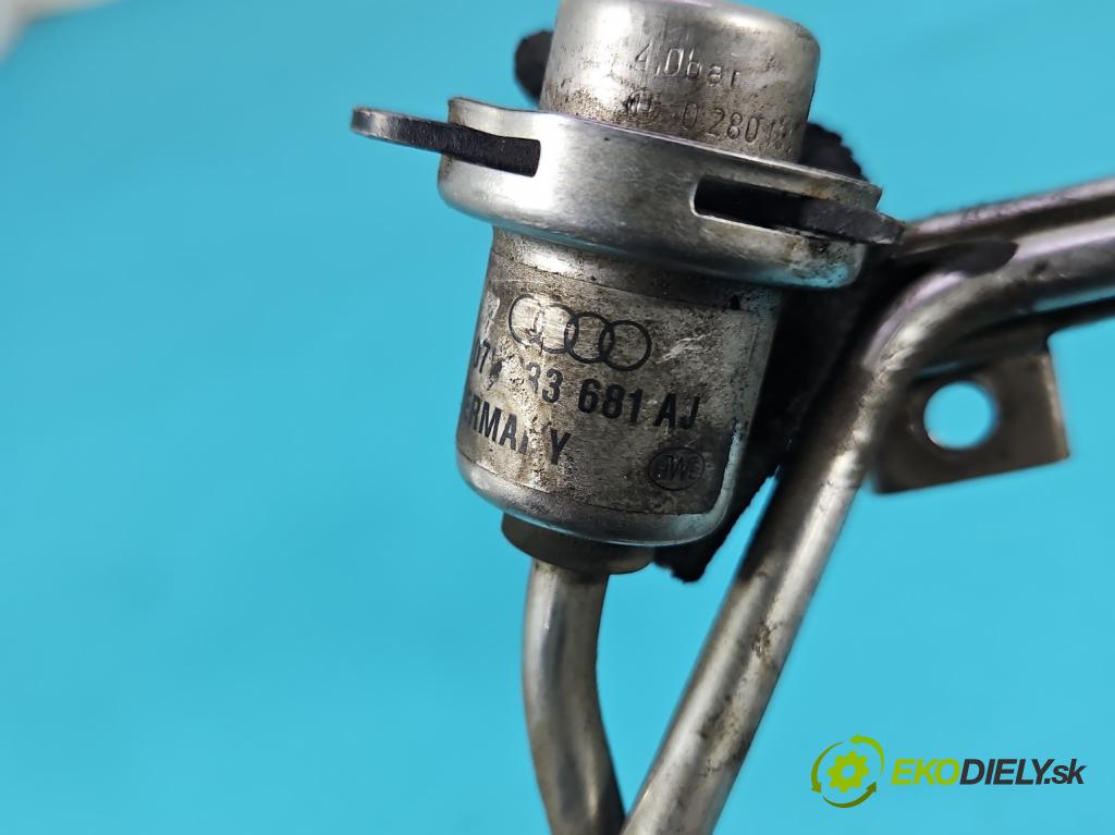 Audi A6 C5 1997-2004 2.4 V6 165 HP manual 121 kW 2393 cm3 4- vstrek 078133551AC (Vstrekovač paliva)