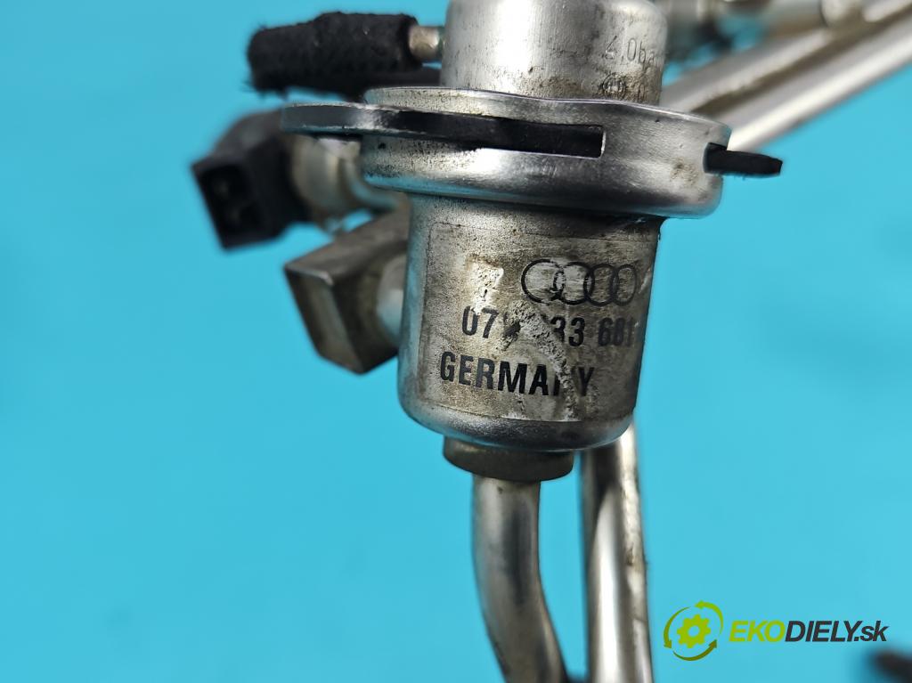 Audi A6 C5 1997-2004 2.4 V6 165 HP manual 121 kW 2393 cm3 4- vstrek 078133551AC (Vstrekovač paliva)