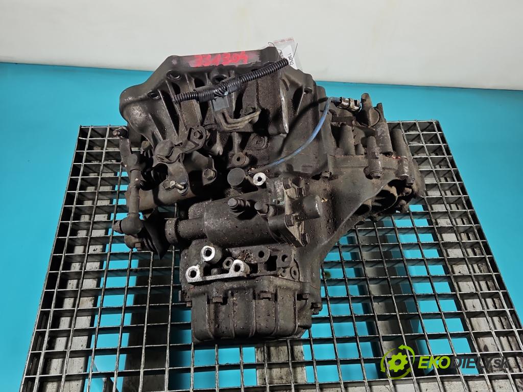 Toyota Avensis I T22 1997-2003 1.6 vvti 110 HP manual 81 kW 1598 cm3 4- prevodovka stupeň,rýchlosť manual C60 6