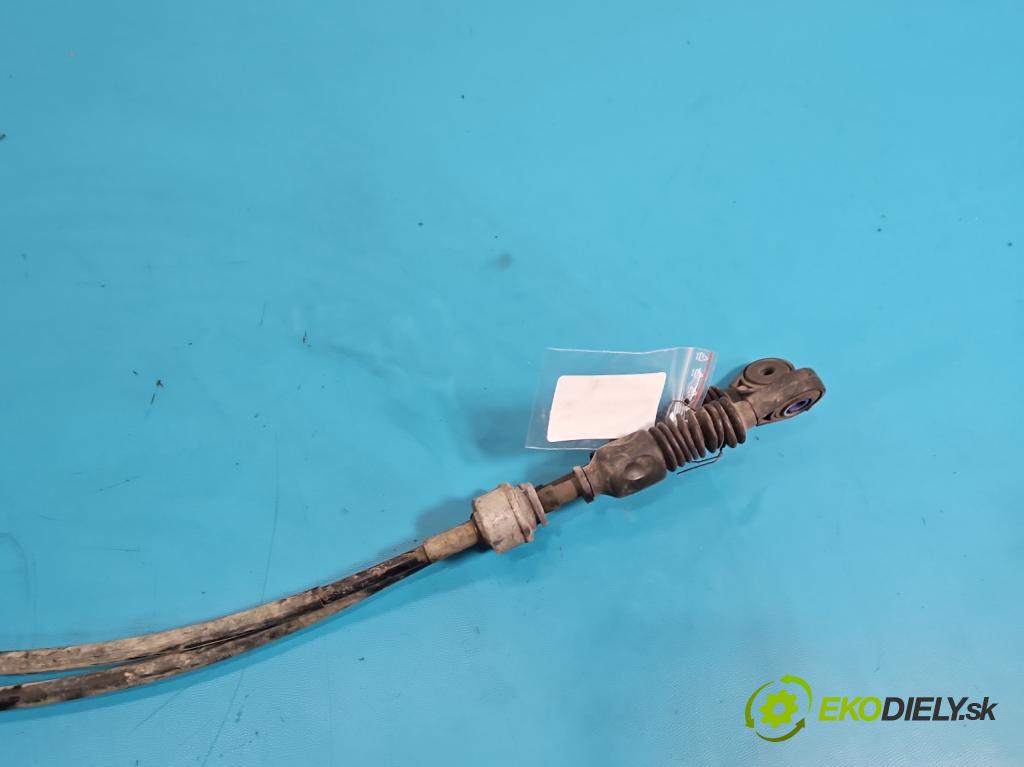 Toyota Aygo II 2014-2022 1.0 vvti 72 HP manual 53 kW 998 cm3 5- Páka: Změny: stupeň,rýchlosť 33530-0H030 (Rýchlostná páka (kulisa))