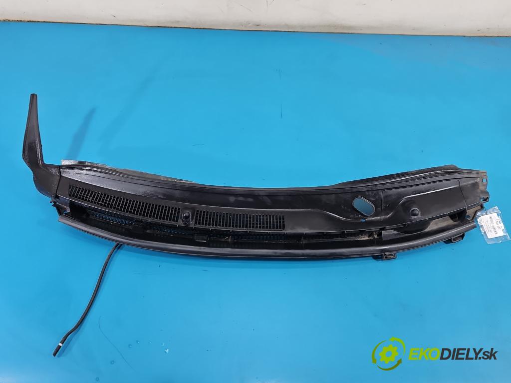 Toyota Aygo II 2014-2022 1.0 vvti 72 HP manual 53 kW 998 cm3 5- torpédo 55781-0H080 (Torpédo (plast pod čelným sklom))