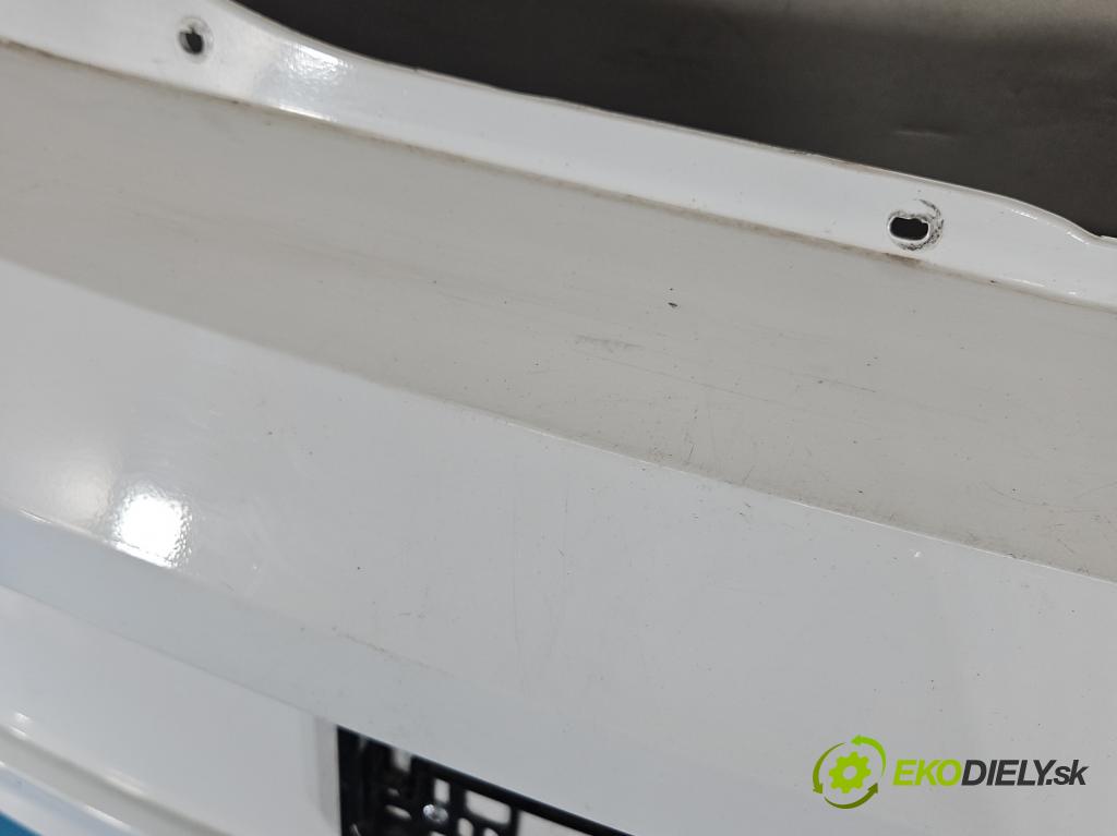 Vw Up 1.0 MPI 60 HP manual 44 kW 999 cm3 3- nárazník zadné  (Kľučka dverí ostatné)