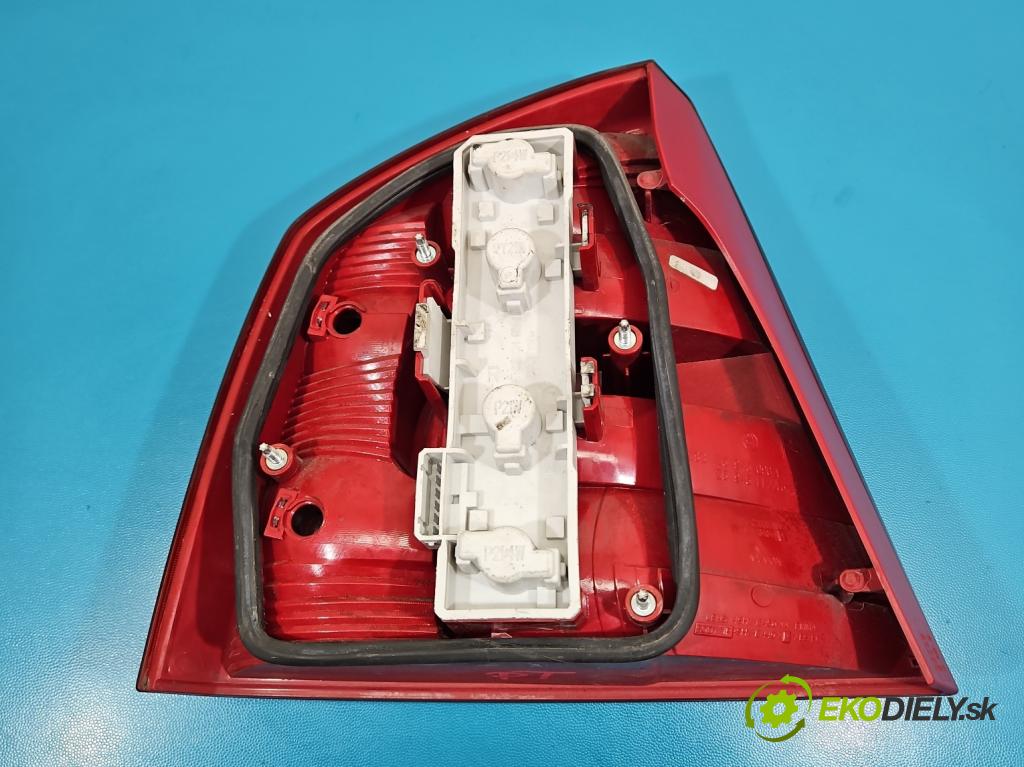Skoda Octavia II 2004-2013 1.9 tdi (BXE) 105 HP manual 77 kW 1896 cm3 5- svetlo / reflektor zadné pravé 1Z5945096A (Kľučka dverí ostatné)