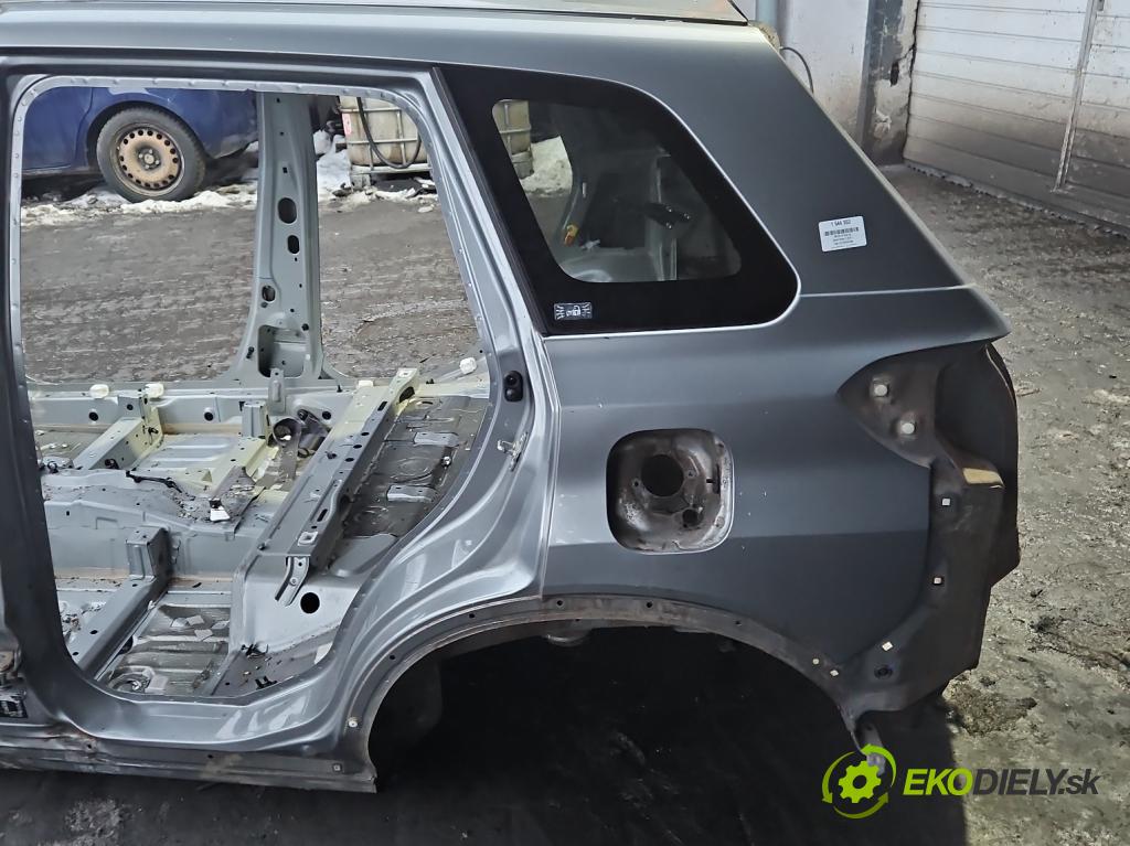 Suzuki Vitara II 2015- 1.6 16V 120 hp manual 88 kW 1586 cm3 5- blatnik zadní levý 