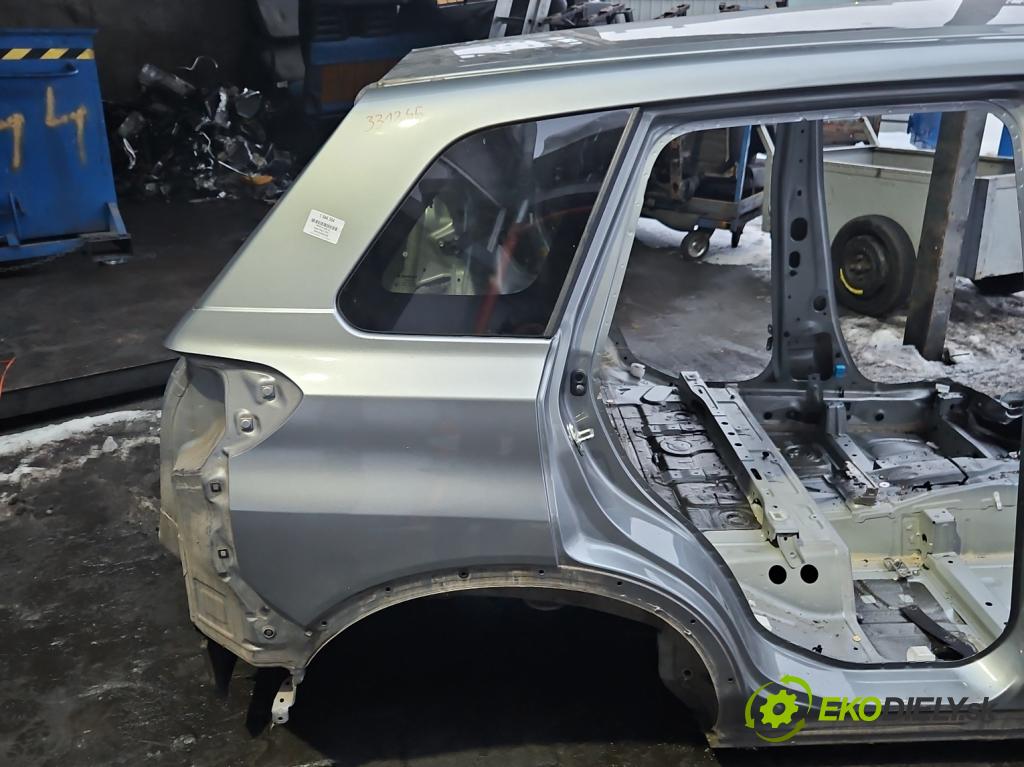 Suzuki Vitara II 2015- 1.6 16V 120 hp manual 88 kW 1586 cm3 5- blatnik zadní pravý 