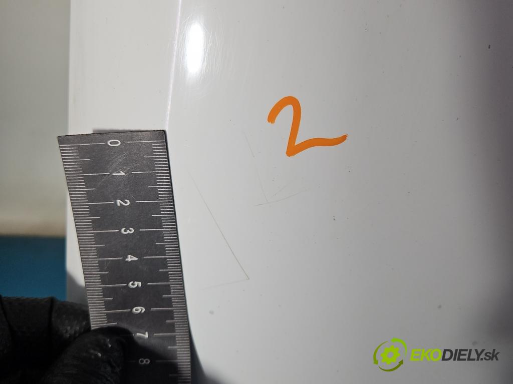 Citroen C5 II 2008-2017 1.6 hdi 114 HP automatic 84 kW 1560 cm3 4- kapota predná