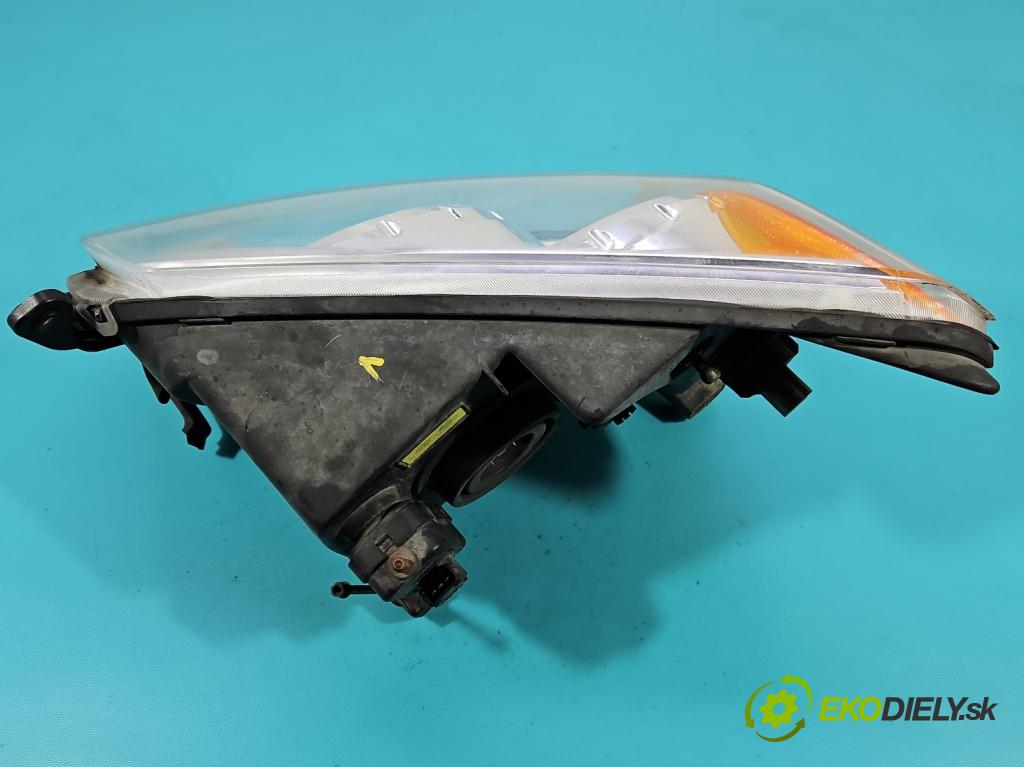 Dodge Caliber 1.8 16V 150 HP manual 110 kW 1799 cm3 5- Reflektor: pravý  (Svetlo predné pravé)