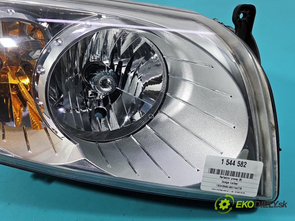 Dodge Caliber 1.8 16V 150 HP manual 110 kW 1799 cm3 5- Reflektor: pravý  (Svetlo predné pravé)
