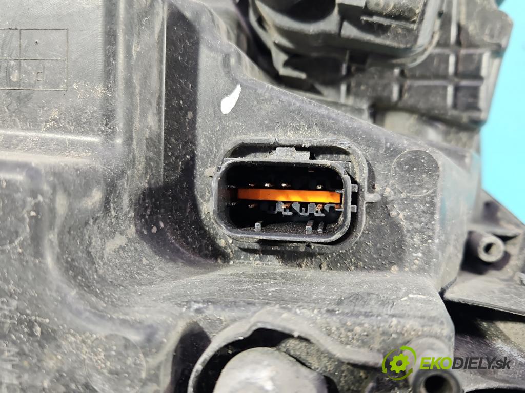 Renault Trafic III 2014 - 2.0 dci 120 HP manual 88 kW 1997 cm3 5- Reflektor: ľavý 260608582R (Kľučka dverí ostatné)