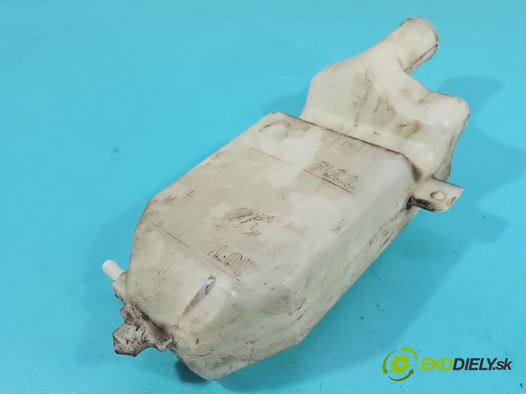 Suzuki Vitara II 2015- 1.6 16V 120 hp manual 88 kW 1586 cm3 5- Nádrž: náhradní: