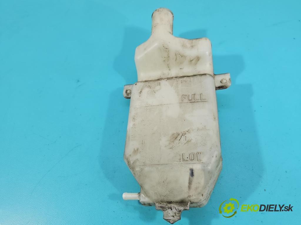 Suzuki Vitara II 2015- 1.6 16V 120 hp manual 88 kW 1586 cm3 5- Nádrž: náhradní: